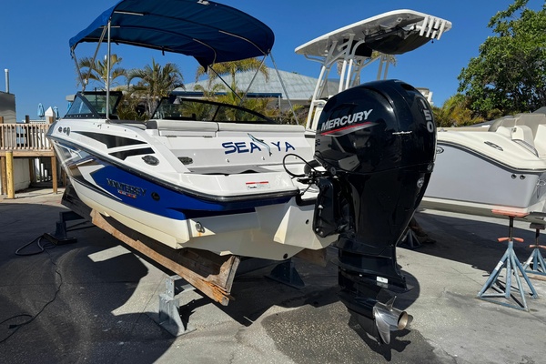 20ft Monterey Yacht For Sale