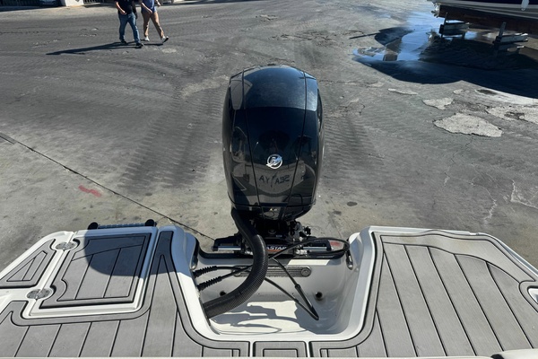 20ft Monterey Yacht For Sale