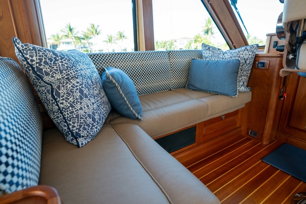 SANDCRAB 66ft Sabre Yacht For Sale