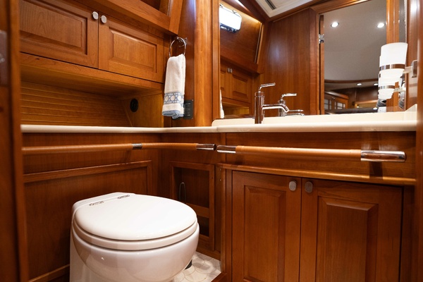 SANDCRAB 66ft Sabre Yacht For Sale