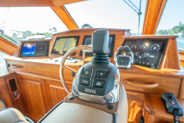 SANDCRAB 66ft Sabre Yacht For Sale