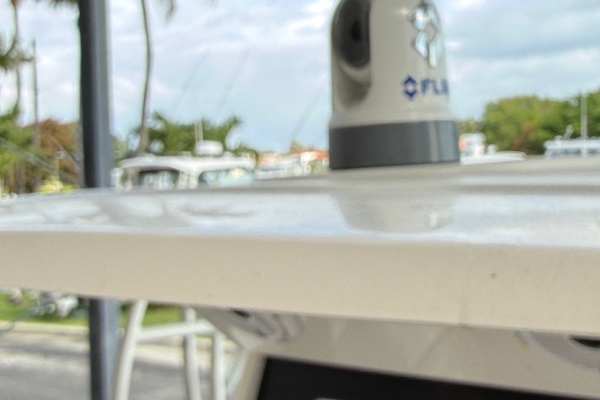 27ft Pursuit Yacht For Sale