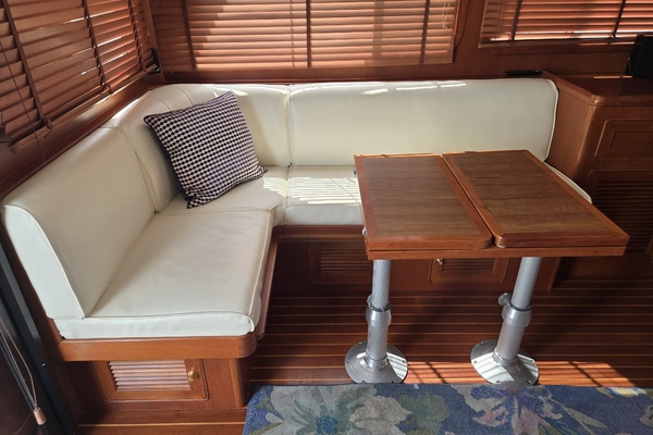 Southern Charm 37ft Mariner Yacht For Sale