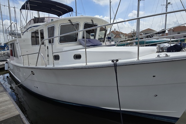 Southern Charm 37ft Mariner Yacht For Sale
