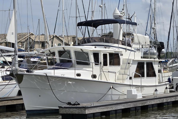 Southern Charm 37ft Mariner Yacht For Sale