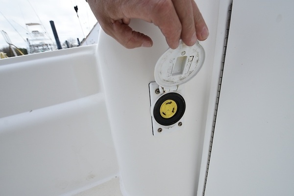 2006 Ocean Yachts 46