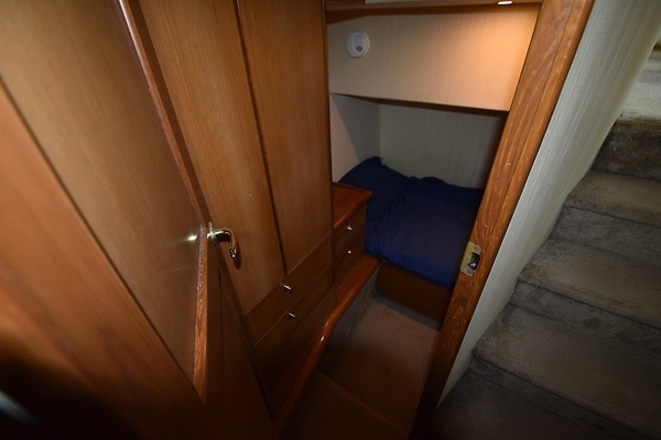 2006 Ocean Yachts 46