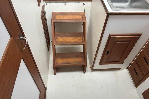 Kreweboat 35ft Duffy Yacht For Sale