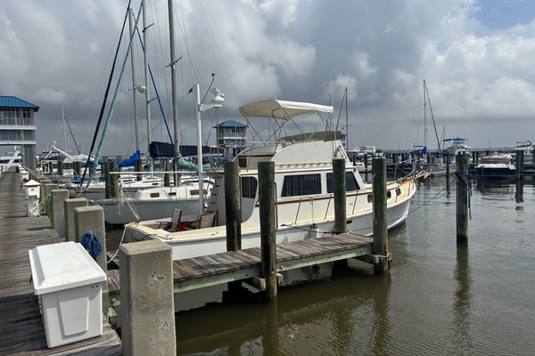 Kreweboat 35ft Duffy Yacht For Sale