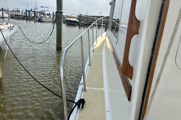 Kreweboat 35ft Duffy Yacht For Sale