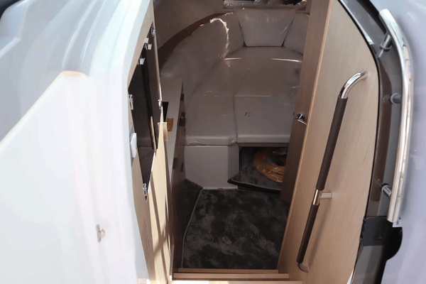 35ft Jeanneau Yacht For Sale