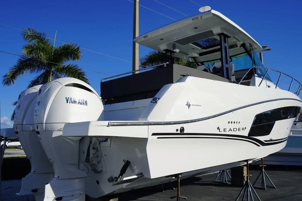 35ft Jeanneau Yacht For Sale