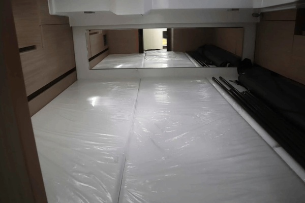 35ft Jeanneau Yacht For Sale