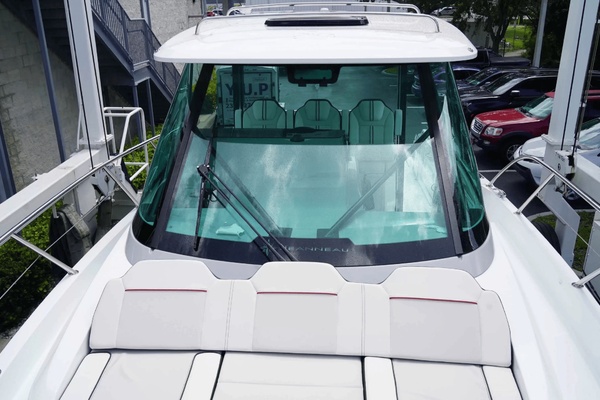 35ft Jeanneau Yacht For Sale