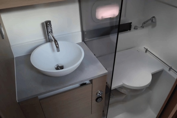 35ft Jeanneau Yacht For Sale