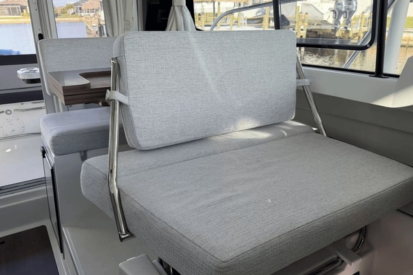 26ft Jeanneau Yacht For Sale