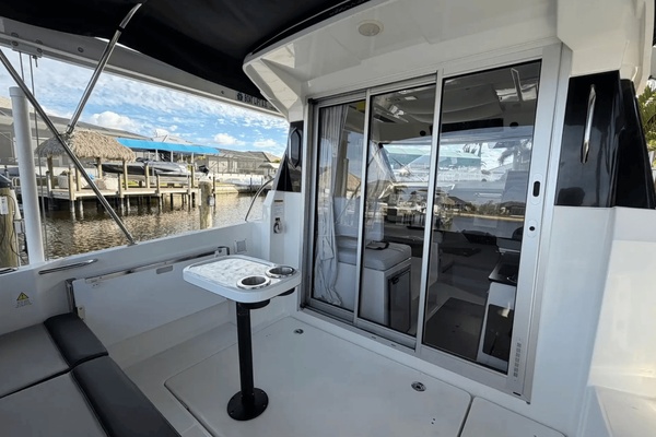 26ft Jeanneau Yacht For Sale