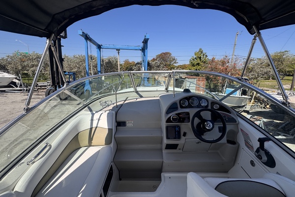 26ft Sea Ray Yacht For Sale