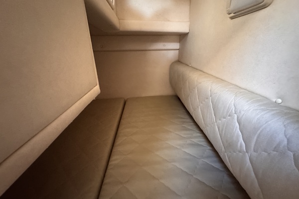 26ft Sea Ray Yacht For Sale