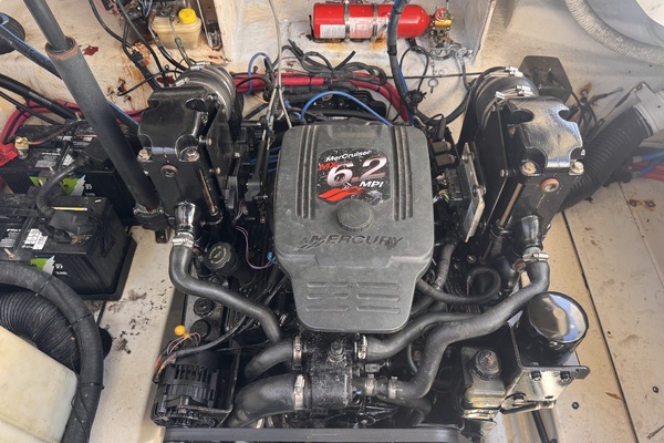 26ft Sea Ray Yacht For Sale