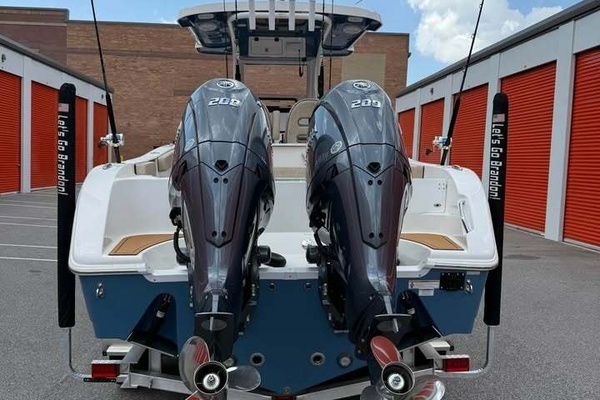 Photo of the 2024 Sea Pro 262 DLX