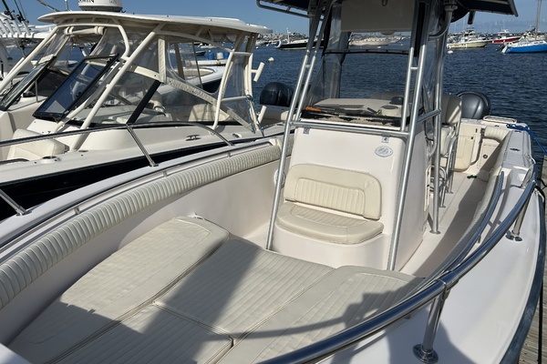 27ft Grady White Yacht For Sale