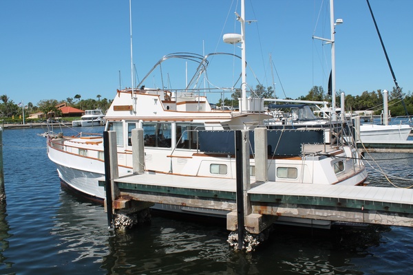42ft Grand Banks Yacht For Sale