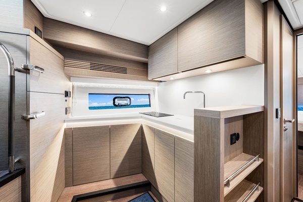 2024 Beneteau 45