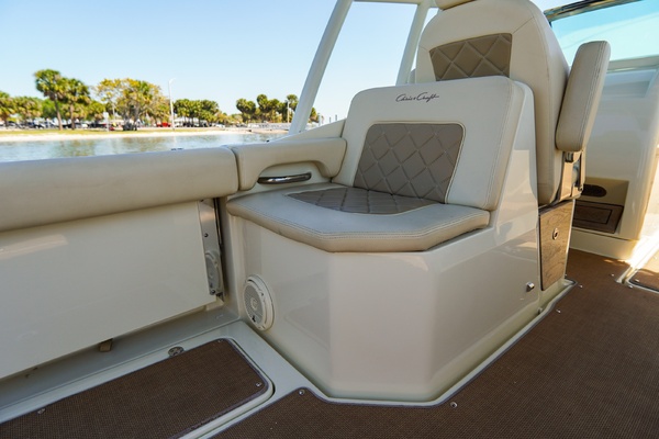 Win Some 26ft Chris Craft Yacht For Sale