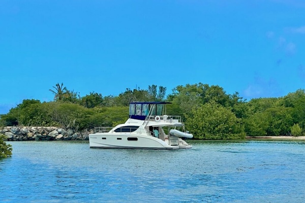 Bajer 37ft Leopard Yacht For Sale