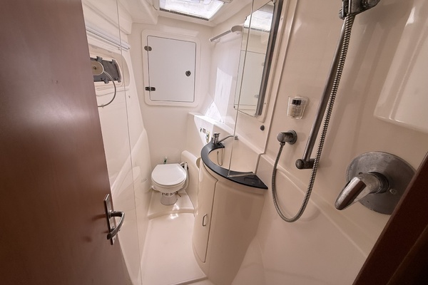 Bajer 37ft Leopard Yacht For Sale