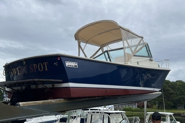 Photo of the 2005 Holby Pilot 24