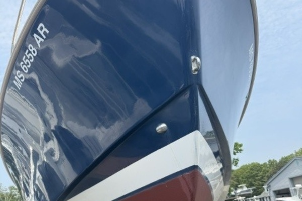 Photo of the 2005 Holby Pilot 24