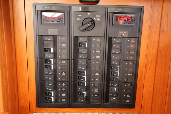 ldquo Gypsea Dancer rdquo  43ft Hampton Yacht For Sale