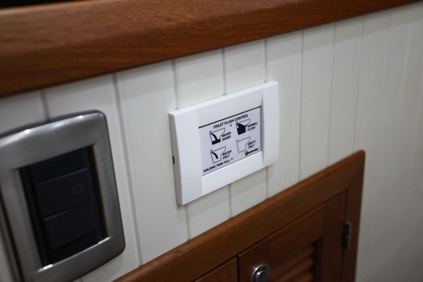 ldquo Gypsea Dancer rdquo  43ft Hampton Yacht For Sale