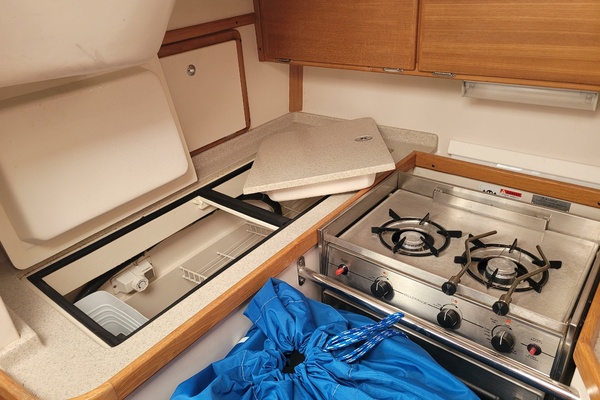 Escape II 33ft Catalina Yacht For Sale