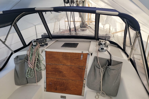 Escape II 33ft Catalina Yacht For Sale