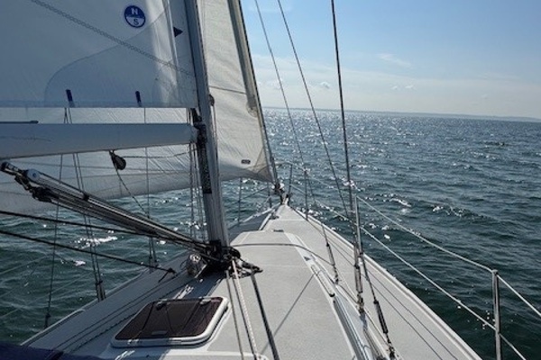 Escape II 33ft Catalina Yacht For Sale