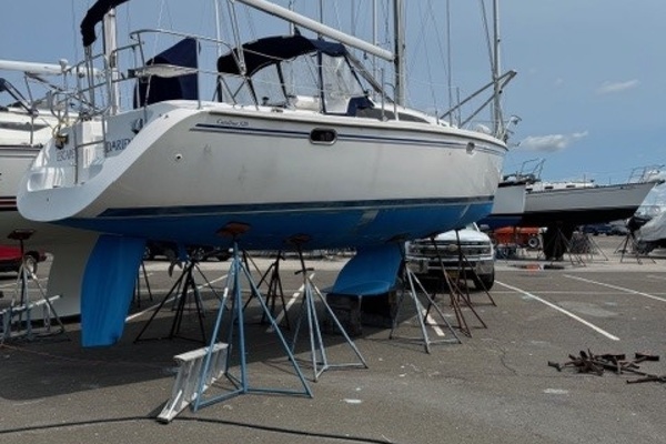 Escape II 33ft Catalina Yacht For Sale