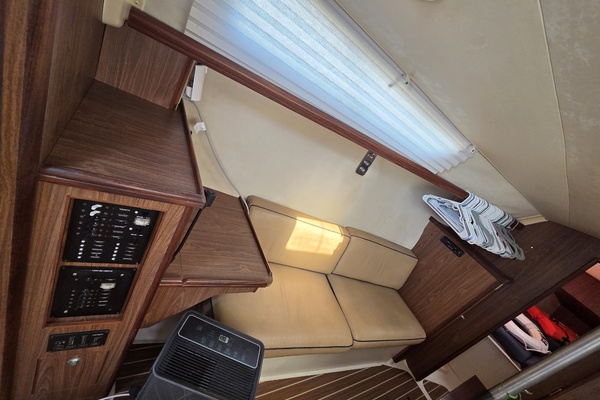 Kailani 31ft Hunter Yacht For Sale