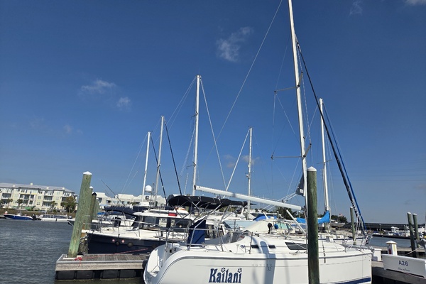 Kailani 31ft Hunter Yacht For Sale