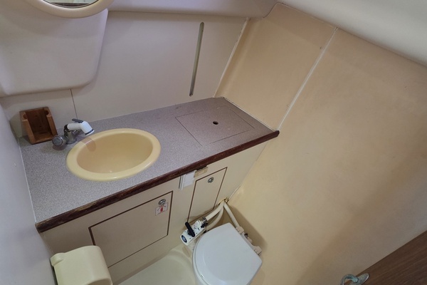 Kailani 31ft Hunter Yacht For Sale