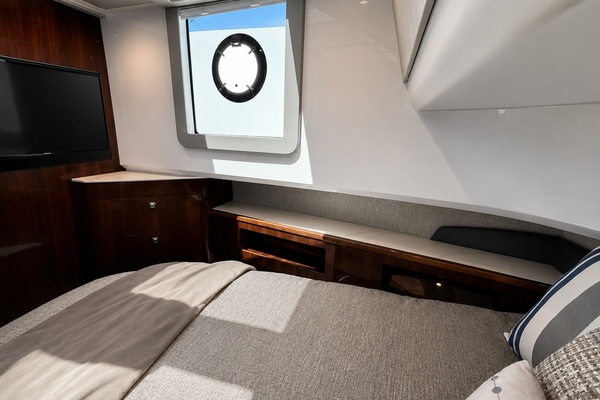 Be Happy 50ft Cruisers Yachts Yacht For Sale