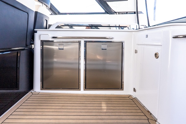 Be Happy 50ft Cruisers Yachts Yacht For Sale