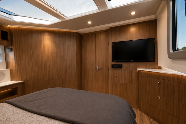 Be Happy 50ft Cruisers Yachts Yacht For Sale