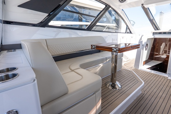 Be Happy 50ft Cruisers Yachts Yacht For Sale