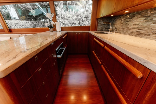 NEVER SAY NEVER 72ft Merritt Yacht For Sale