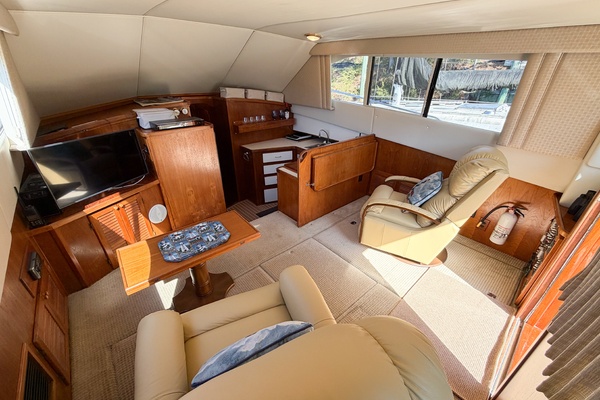 GONE GIRL 36ft Pacemaker Yacht For Sale