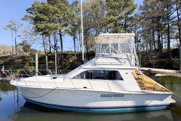 GONE GIRL 36ft Pacemaker Yacht For Sale