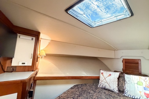 GONE GIRL 36ft Pacemaker Yacht For Sale